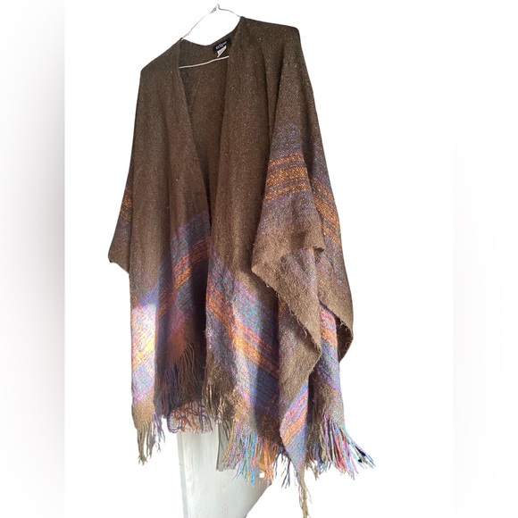 Eclipse Textured Brown Shawl - Picture 3 of 5